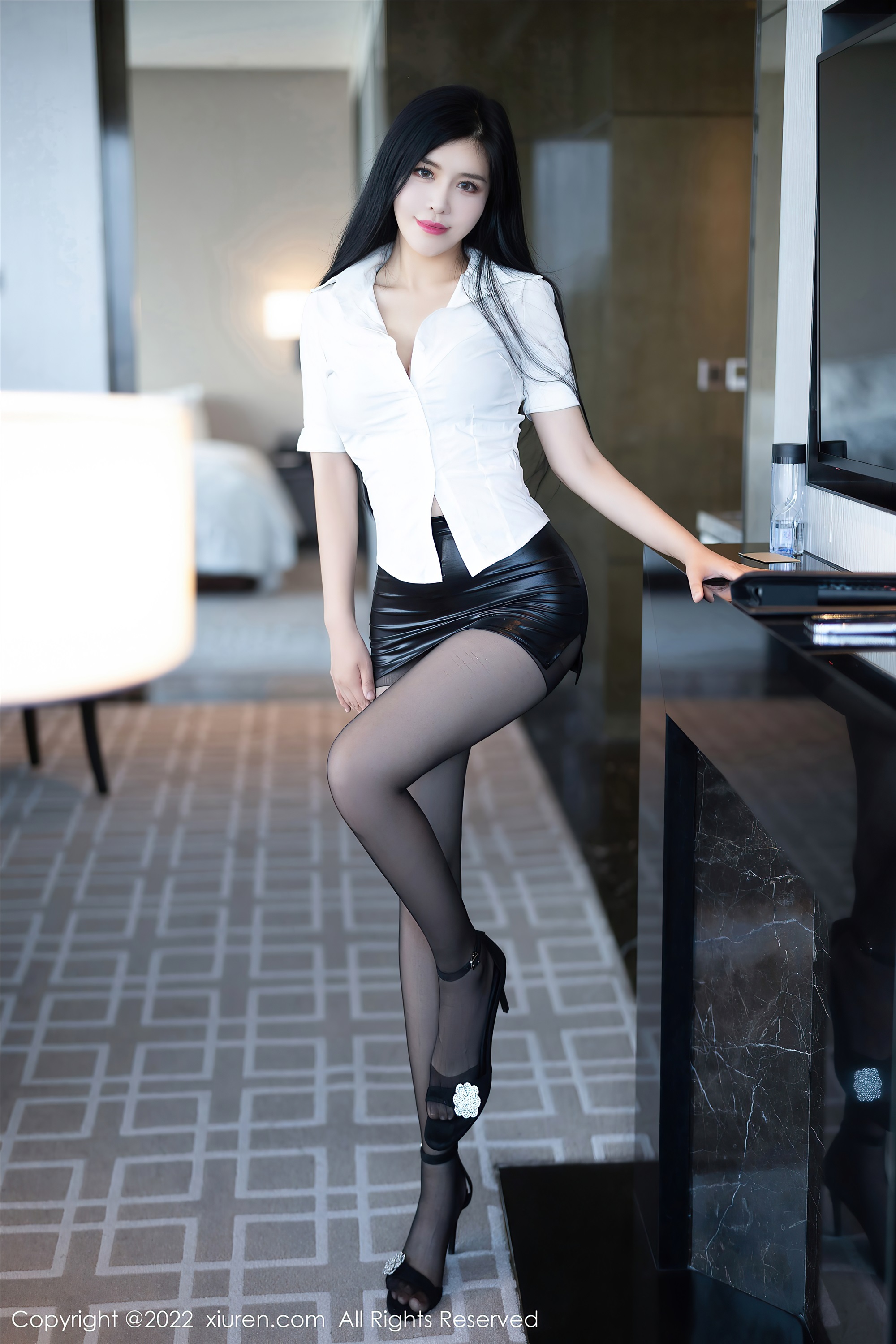 Xiuren秀人网 2022.09.23 NO.5635 刘钰儿